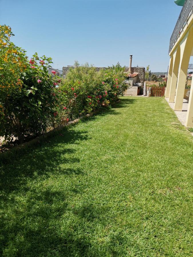 Villa Sole - Finaiti - Appartamento Per Turisti Floridia Exterior photo